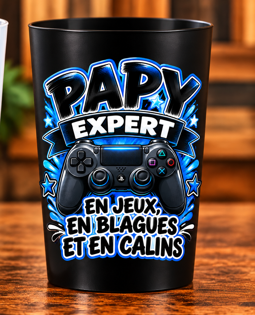 Gobelet Papy expert – En jeux, en blagues et en câlins – Noir