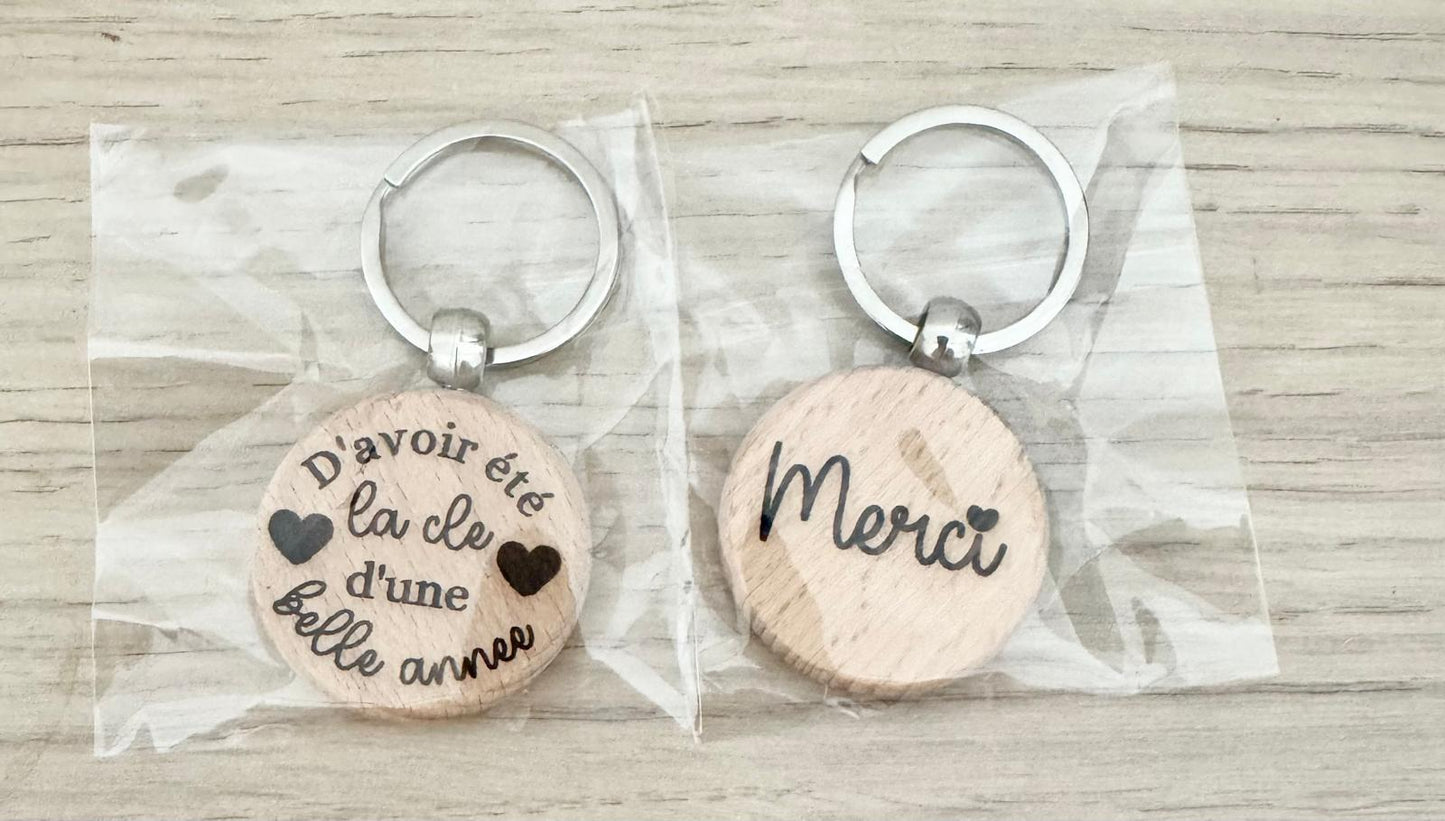 đ Porte-clĂ©s en bois gravĂ© â "Merci / La clĂ© d'une belle annĂ©e"