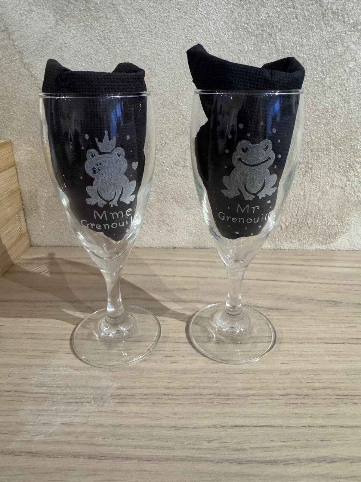 🐸 Coffret Verres Gravés “Mr & Mme Grenouille” – Gravure Artisanale à la Main