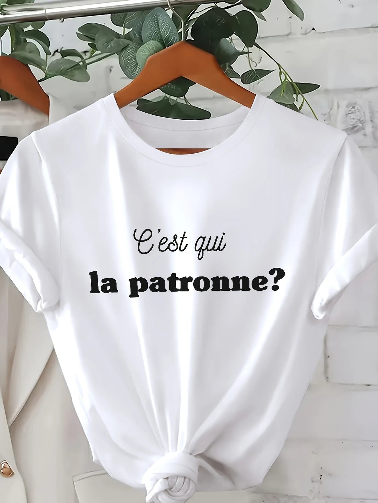 👕 Tee-shirt « C’est qui la patronne ? »