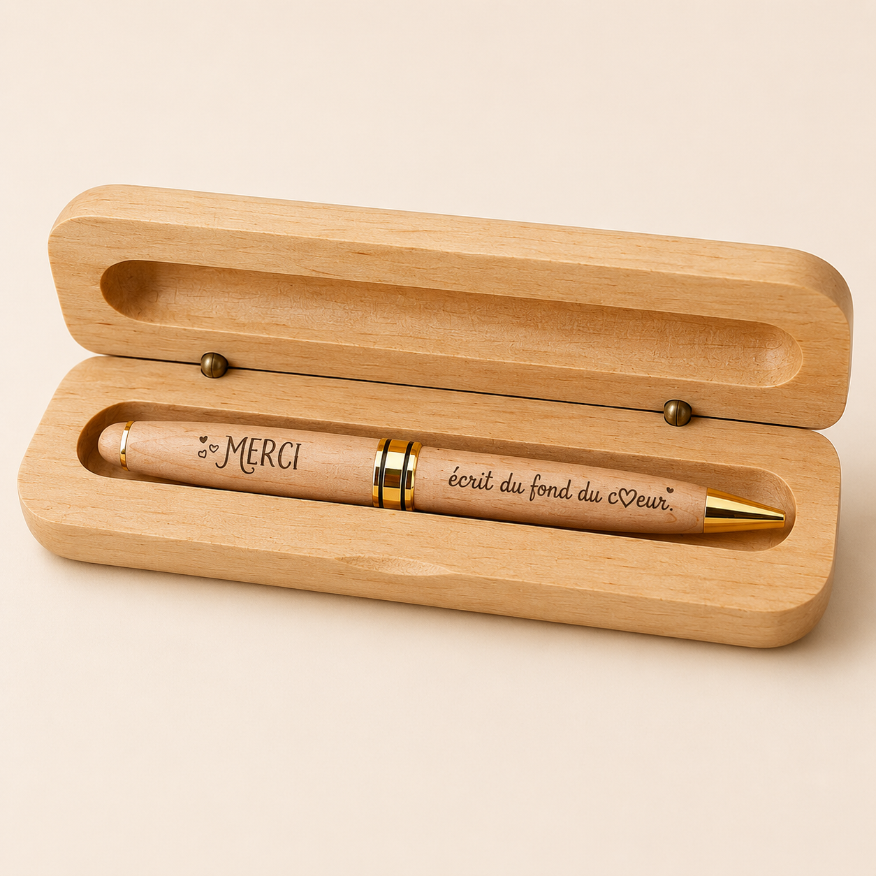 Coffret stylo en bois gravé « Merci, écrit du fond du cœur »