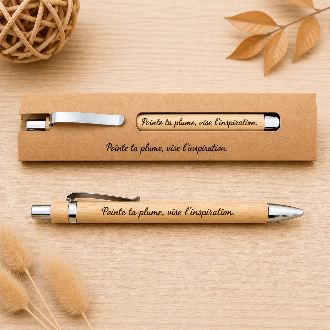 ✨ Stylo en Bambou tir a l'arc & Étui Kraft Personnalisé