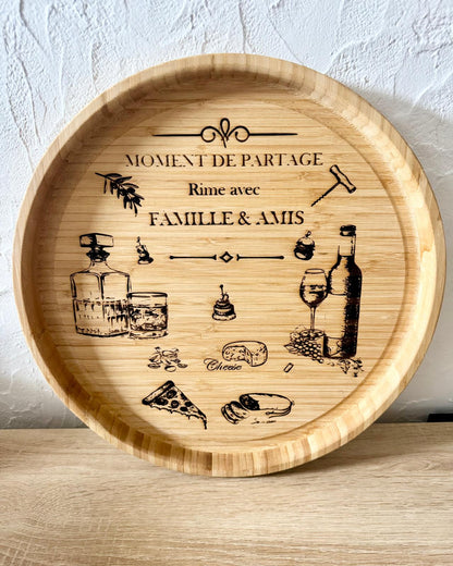 🍷 Engraved Round Bamboo Tray - "Sharing Moments Rhymes with Family & Friends"