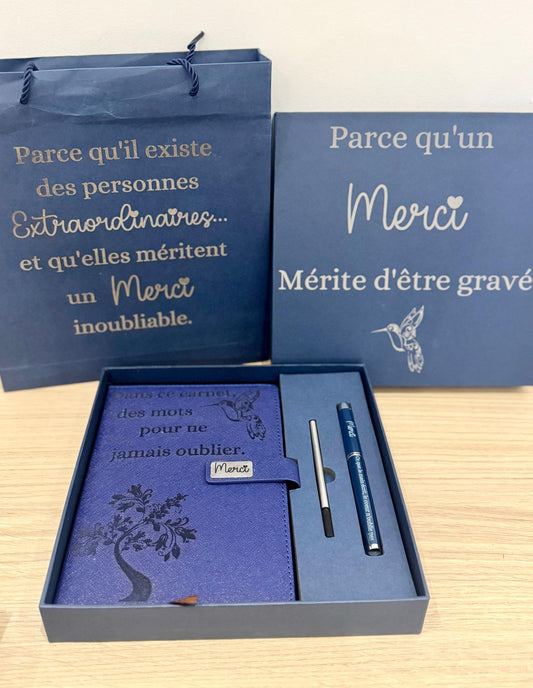 ✨ Coffret Cadeau "Merci" – Carnet & Stylo Gravés avec Boîte Message
