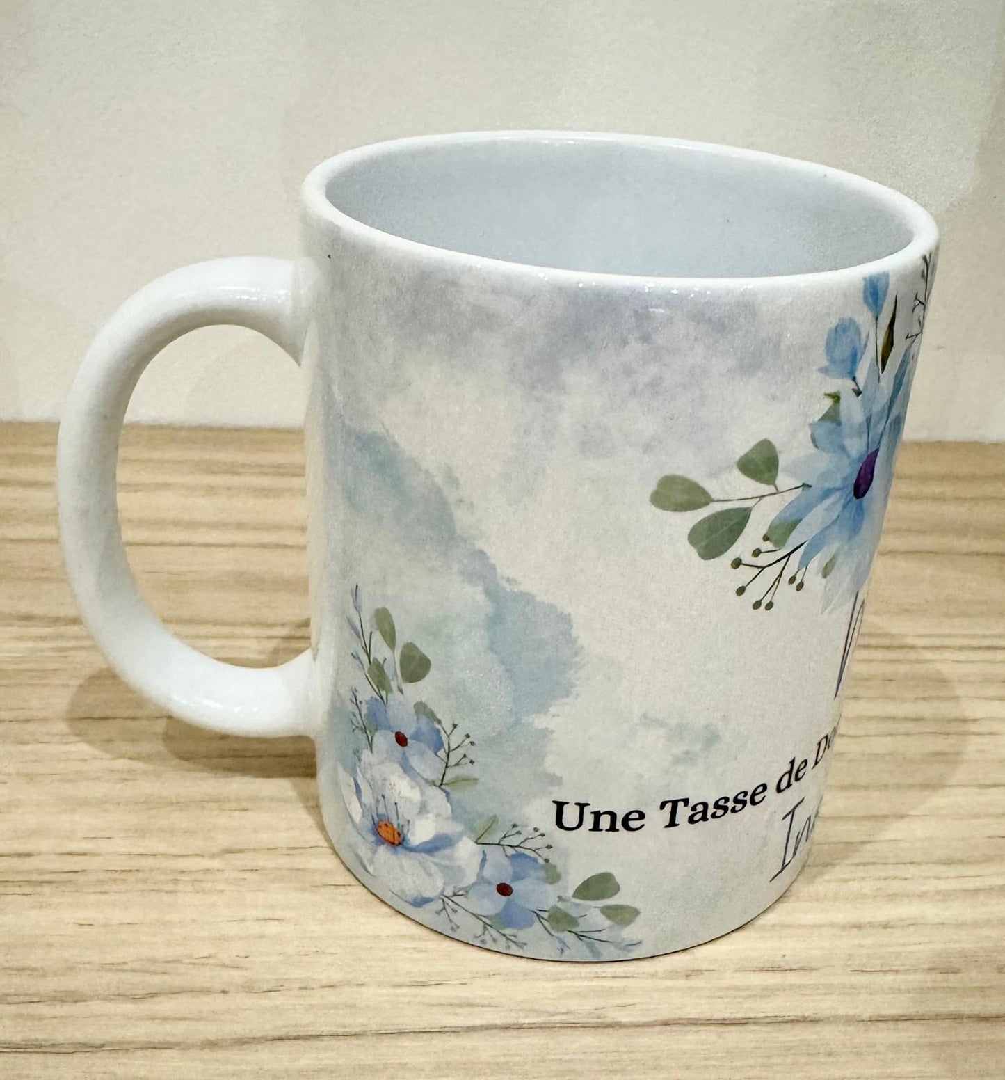 Mug Cadeau Personnalisé – “Merci” avec Motifs Floraux ou Enfantins 🌸🌈