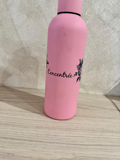 🌸 Gourde Rose Motifs Floraux & Papillons – Inspiration & Hydratation 🌸