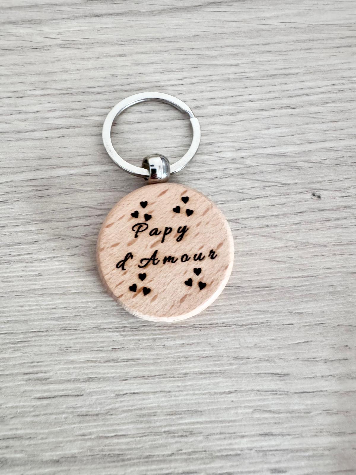 Porte-clés rond en bois – “d’Amour”