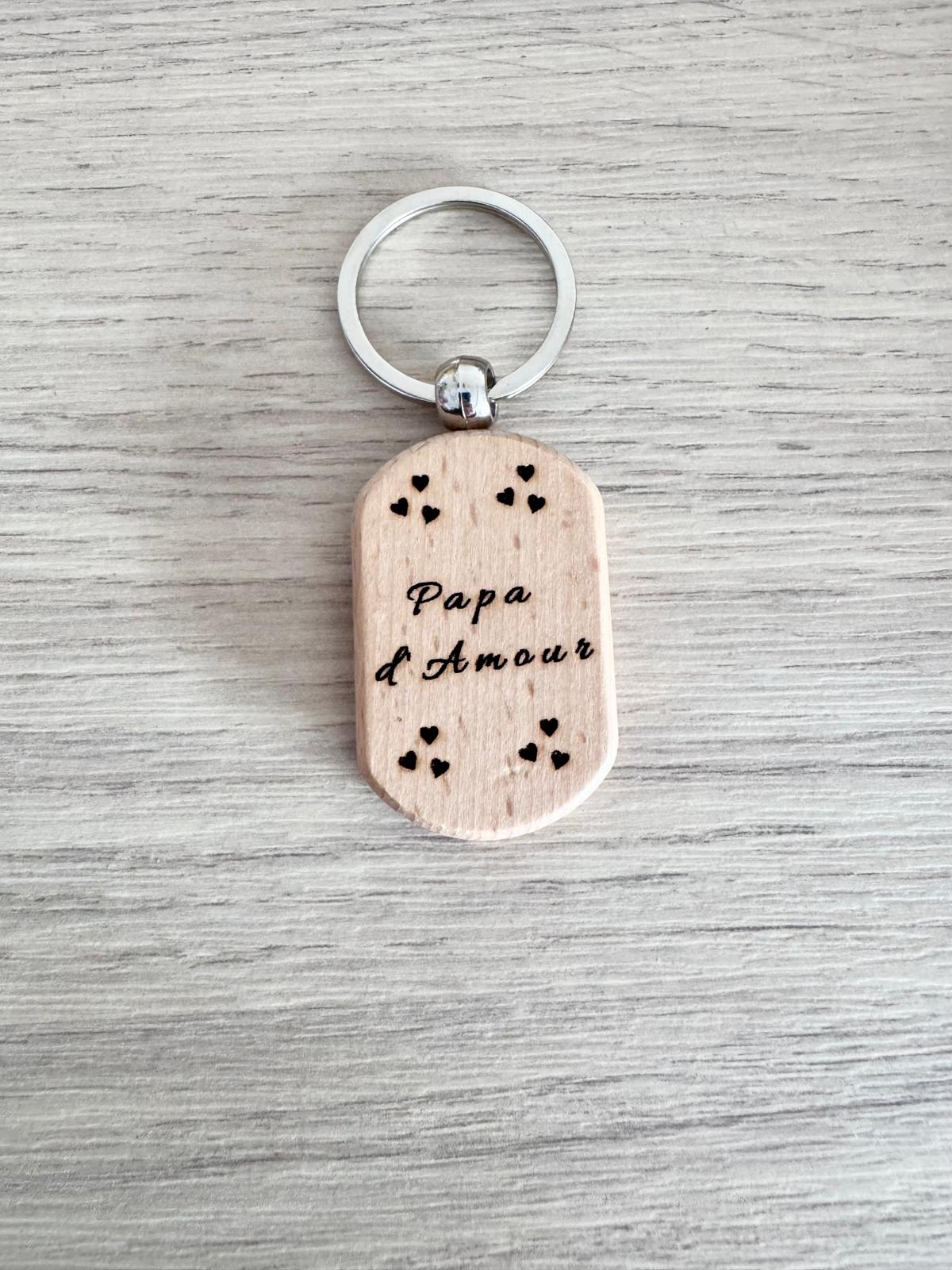 Porte-clés en bois "d’Amour" – Cadeau personnalisé et plein de tendresse