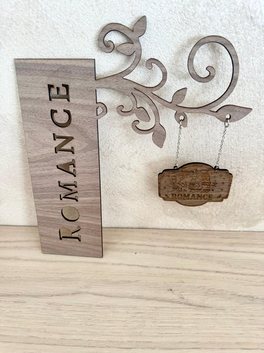 Séparateur de livres en bois gravé