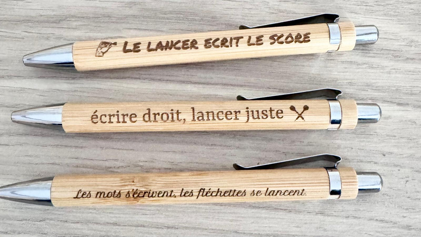 ✒️ Stylo en bambou gravé – Thème Fléchettes