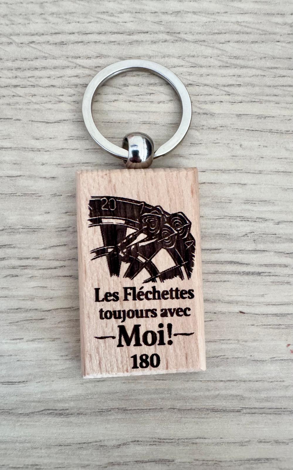 🎯 Porte-clés en bois gravé – Thème fléchettes