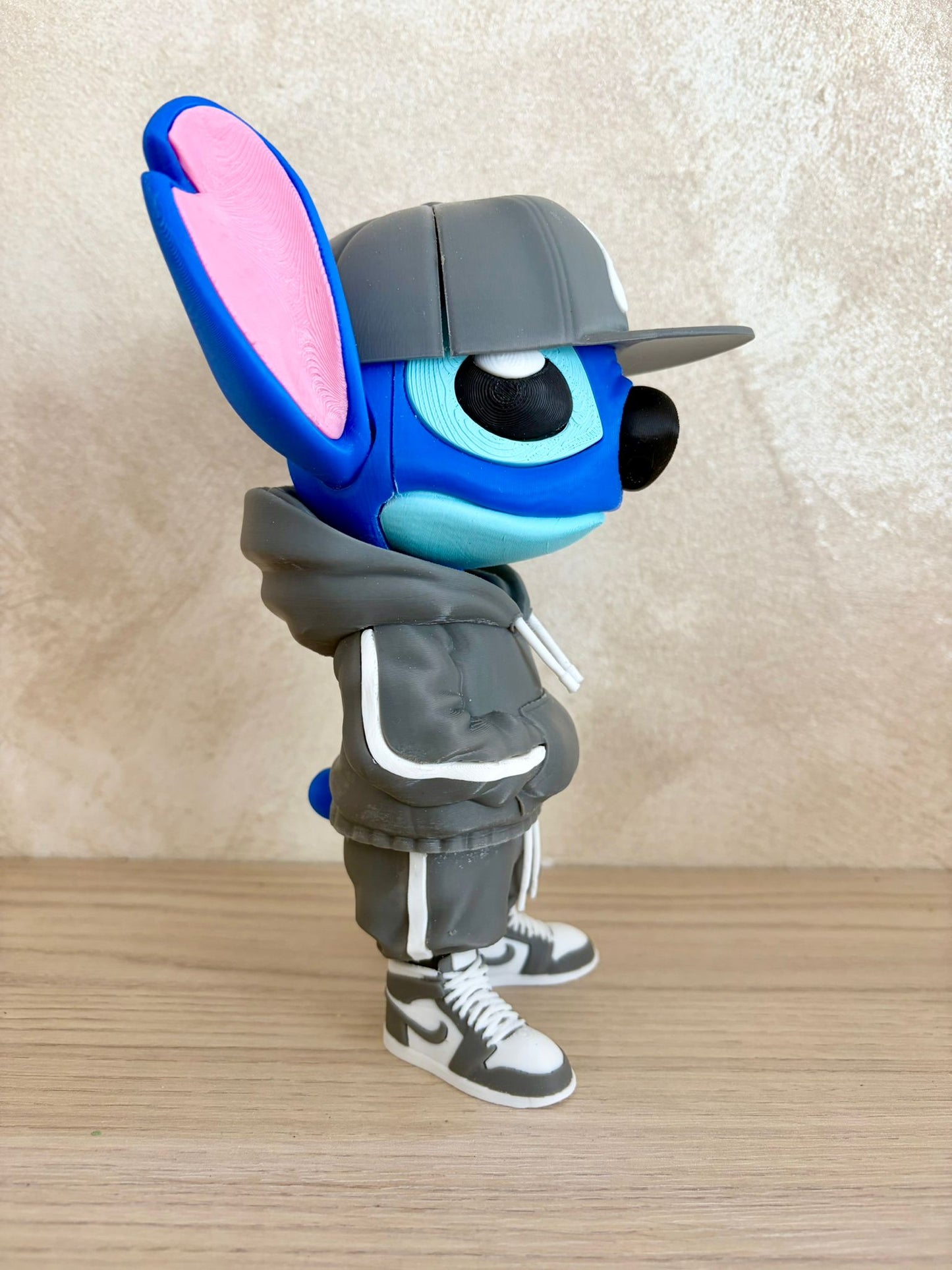 Figurine Stitch Streetwear – Impres💙🧢sion 3D