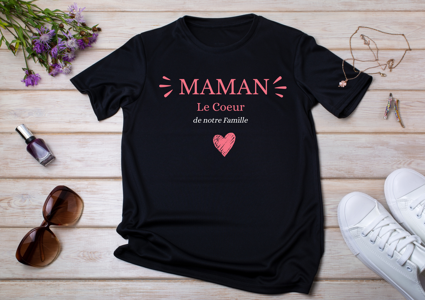 💗 Mom T-shirt "The Heart of Our Family" – A Tender and Symbolic Gift