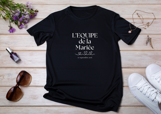 👯‍♀️ T-shirt L’Équipe de la Mariée Personnalisé – Avec Date | EVJF Chic